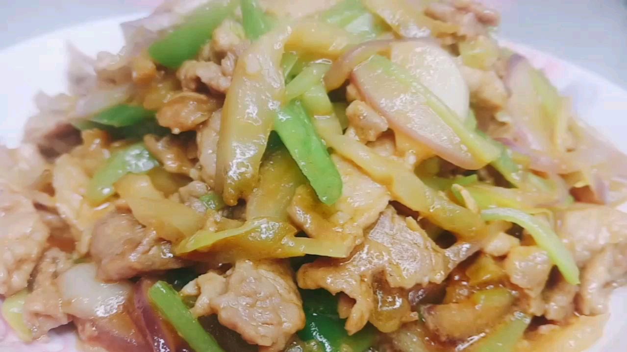肉丝这样炒一点都不会老,肉嫩味鲜太下饭了,新手一看就学会