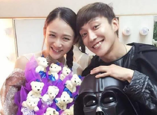 乔任梁生前和好友合照,只有最后一张最特别!网友:已哭湿枕头!