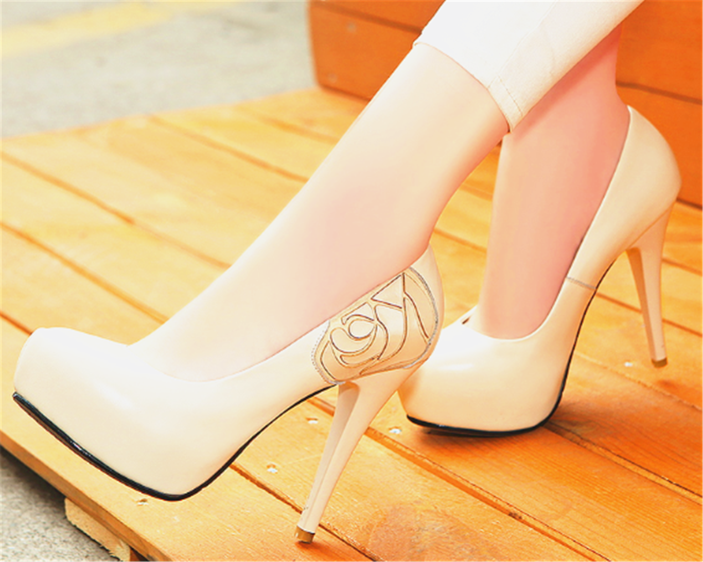 十二星座专属的精美高跟鞋,金牛座——金牛座除了实际之外,会喜爱打扮