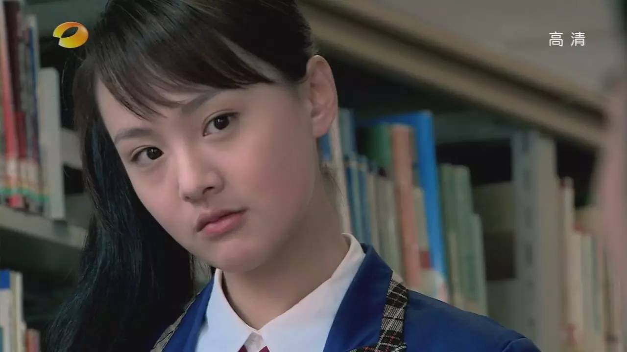 40岁的陈乔恩享受单身 27岁的郑爽却在考虑生孩子 进展这么快吗?