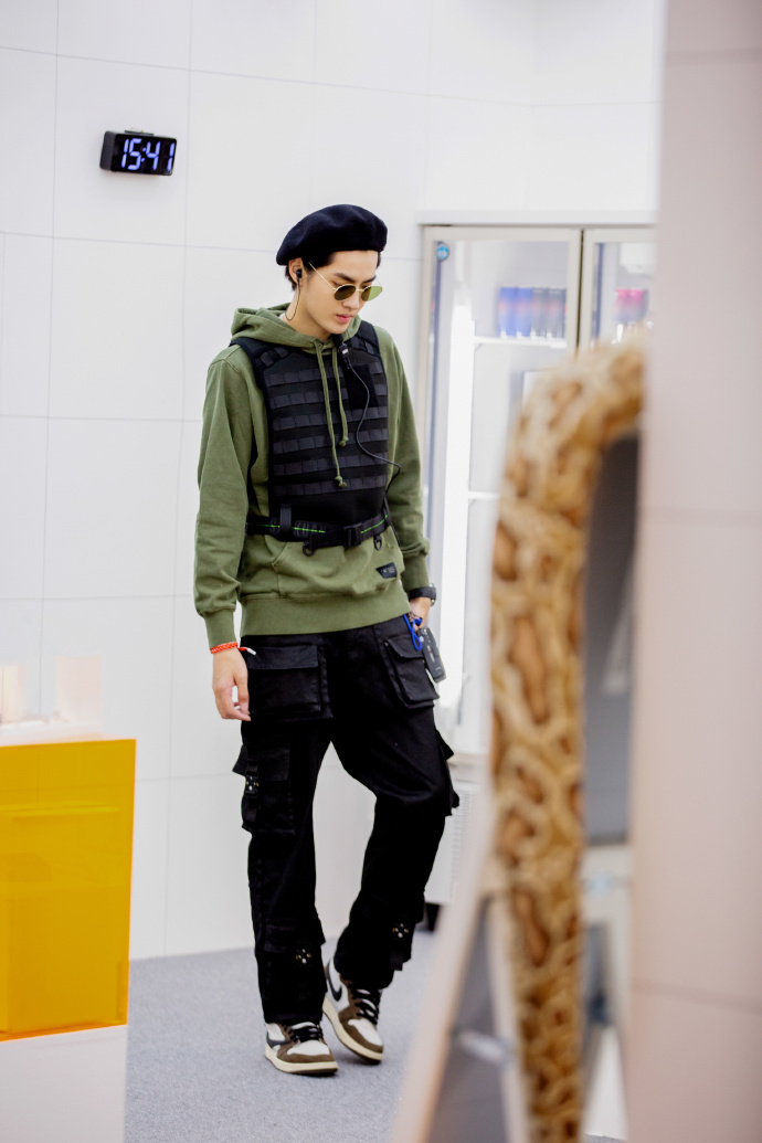 疫情期间你有哪些烦恼# | #天·地·东·西·alive tour吴亦凡2019