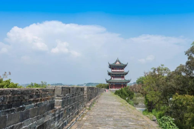 旅游之江西篇:欣赏一组赣州古城墙的图片
