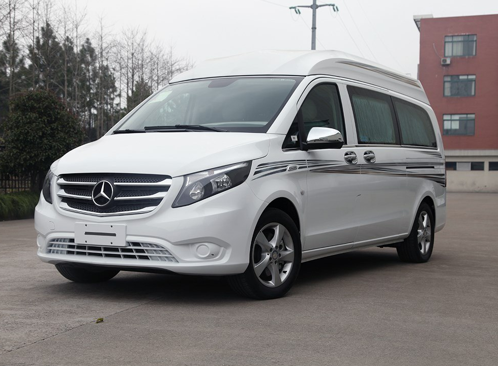 卡升威霆2.0t 标准型,外观非常炫酷,车身采用的设计也很出色