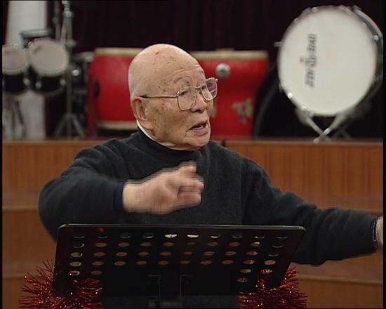 家乡乾县鲜为人知的音乐大师 著名指挥家马革顺