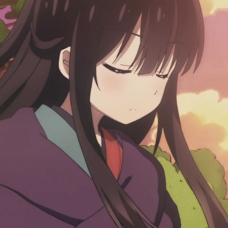 urara四姐妹之一的巽绀,因为脑袋上的蝴蝶结非常像耳朵,初次见面时被