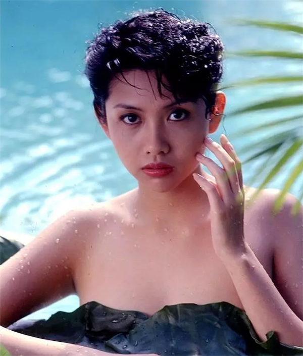 邱淑贞珍贵老照片:邱淑贞年轻时真的太美了,颜值一直在线