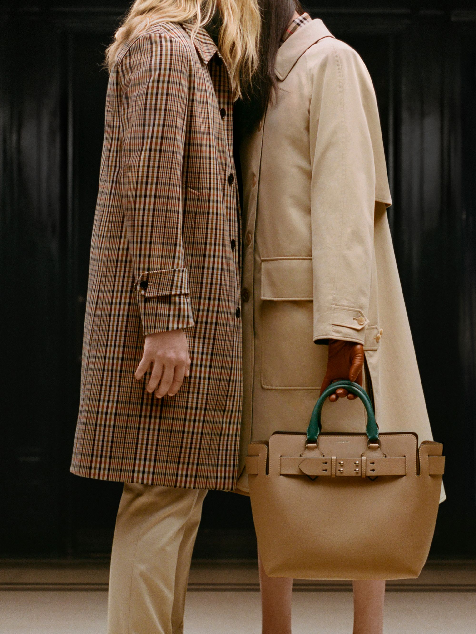 五分钟了解奢侈品(三)—你必须知道的burberry经典包包!