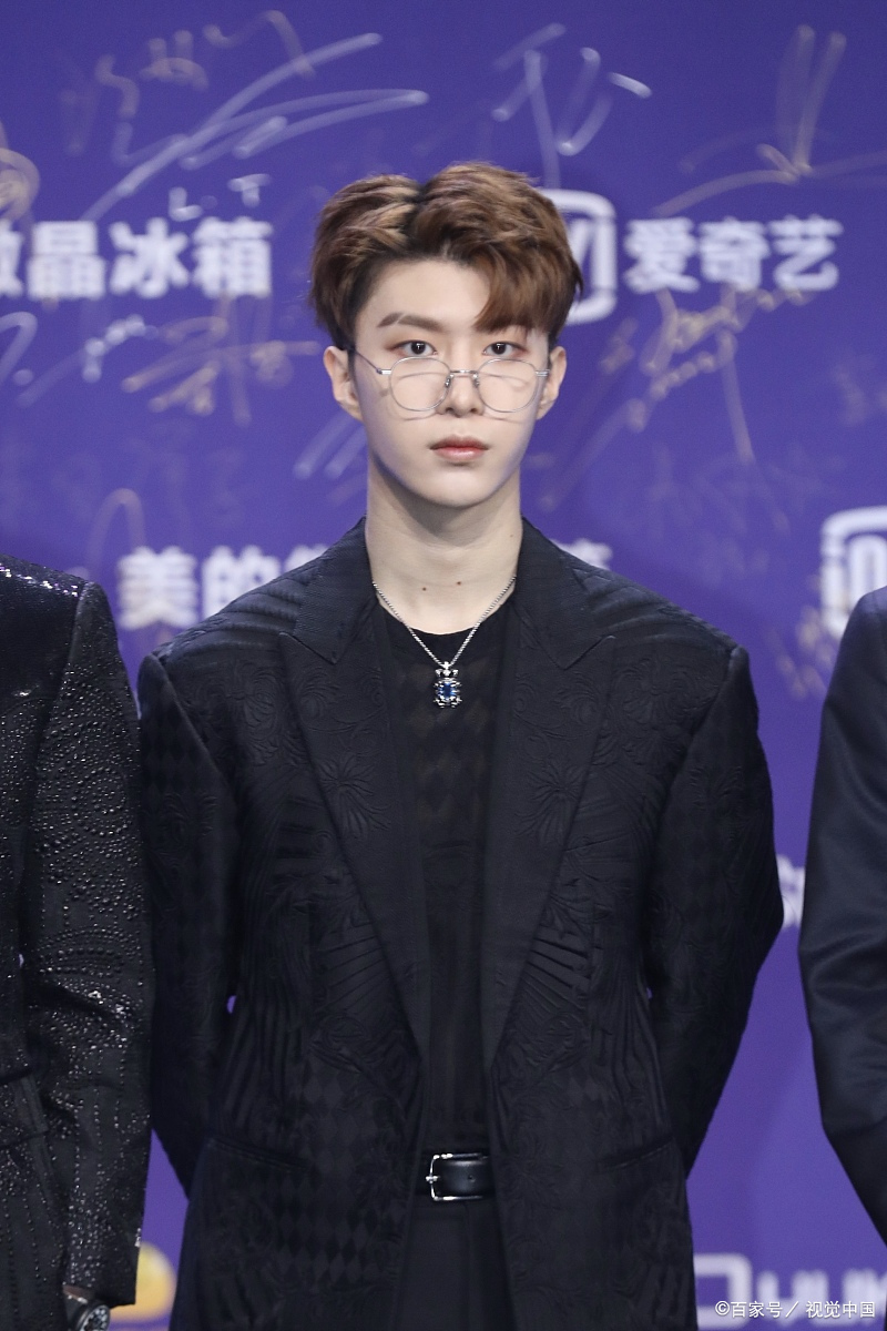 范丞丞在小巷人家里那个死出样,一出来看的人就失望,尤其是赶上了黄玲