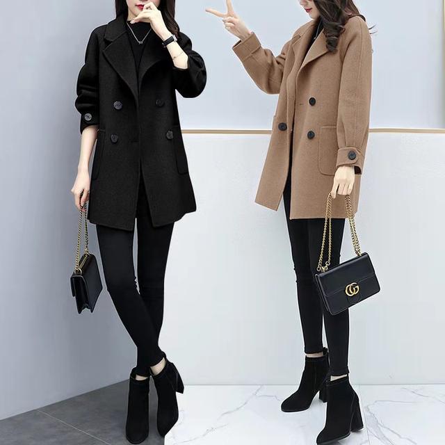 穿毛呢大衣,千万别搭哈伦裤,看下图几款穿搭,尽显女人优雅气质