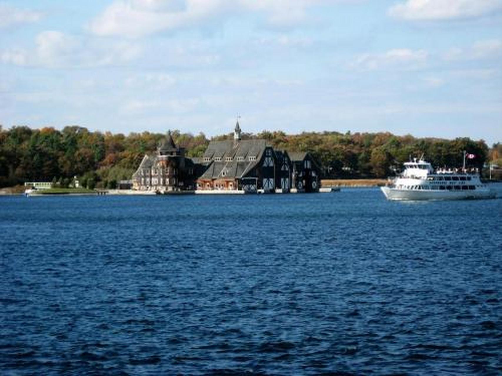 遇见美好##遇见好风景#苏必利尔湖:苏必利尔湖是世界上面积最大的