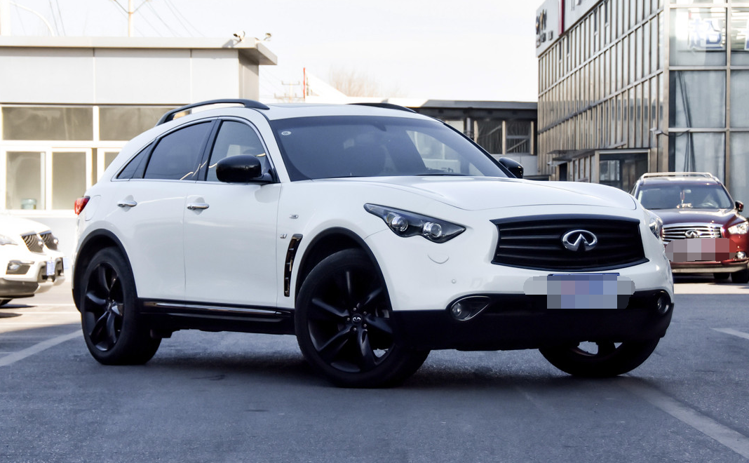 始于颜值忠于性能的英菲尼迪qx70,看完想买一打,你还不买吗?