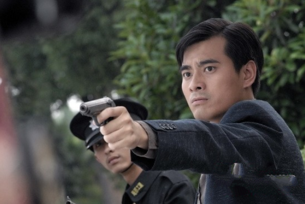 孙兴,相信很多人都看过孙兴的作品,孙兴的演技也是非常地熟练.