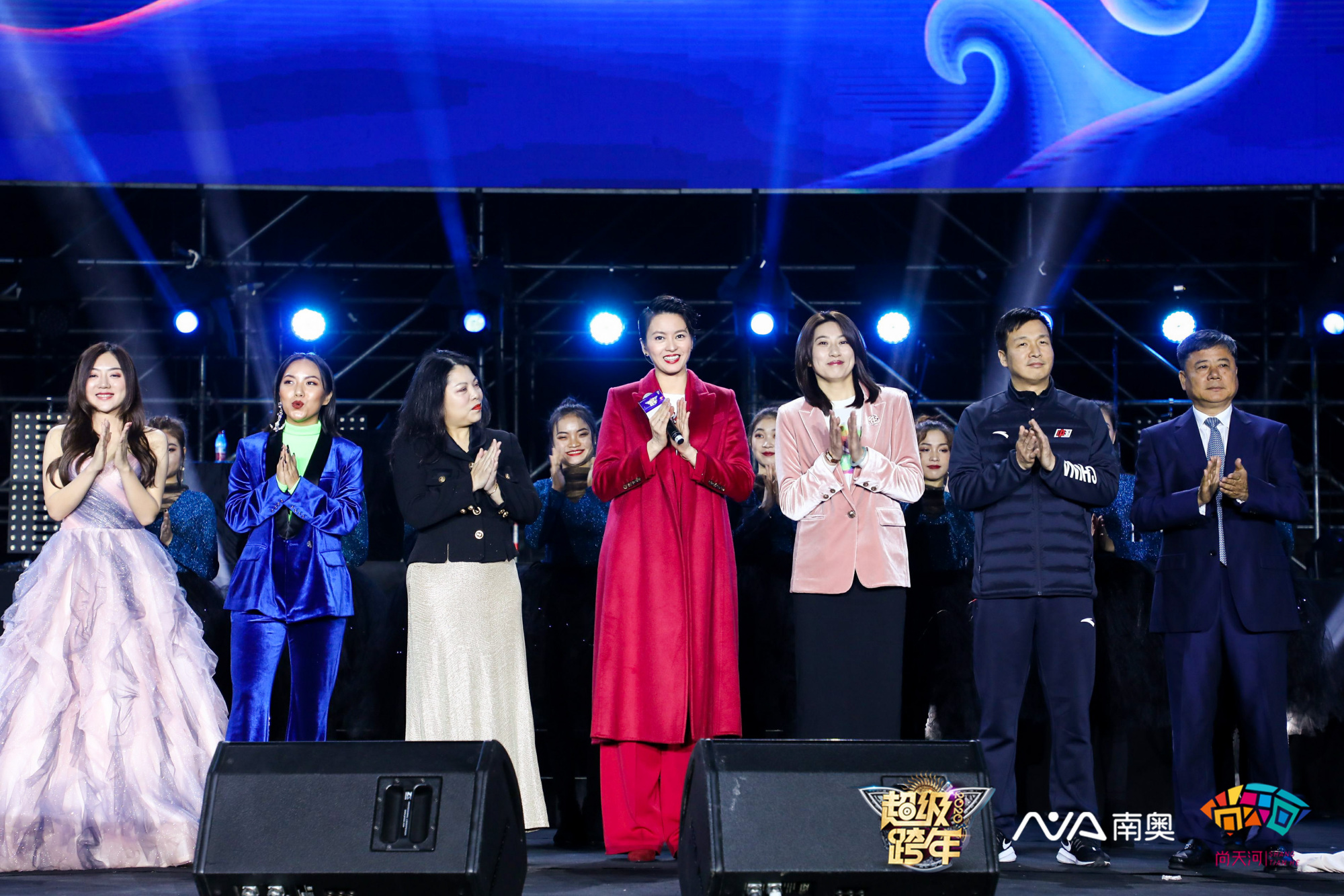 海心沙热力呈现2020广州超级跨年 梁咏琪魏晨领衔献唱