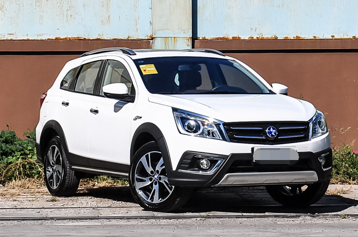 启辰t70x,拥有很炫酷的外形,看起来上档次