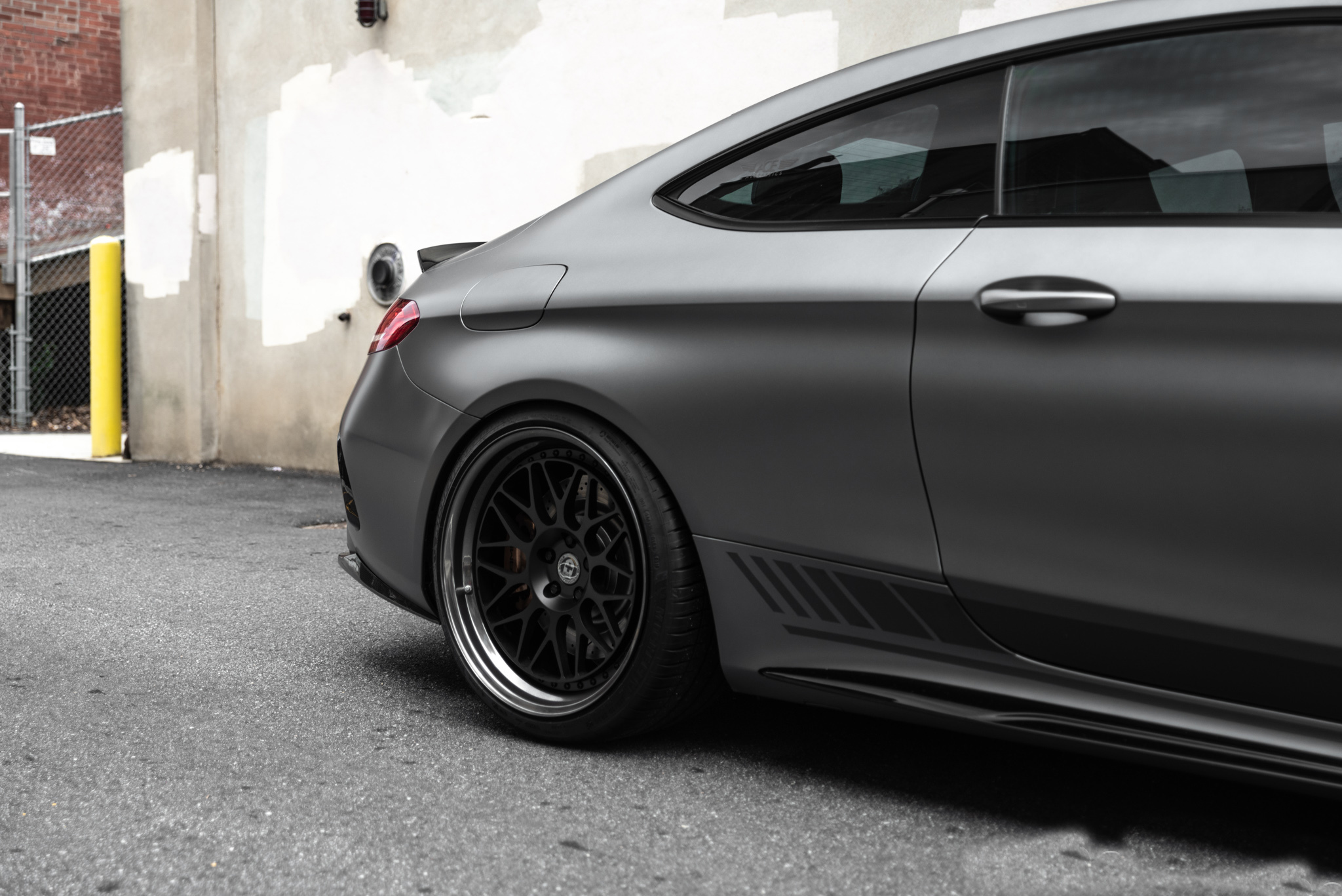 梅赛德斯全新amg c63s哑光碳灰涂装版