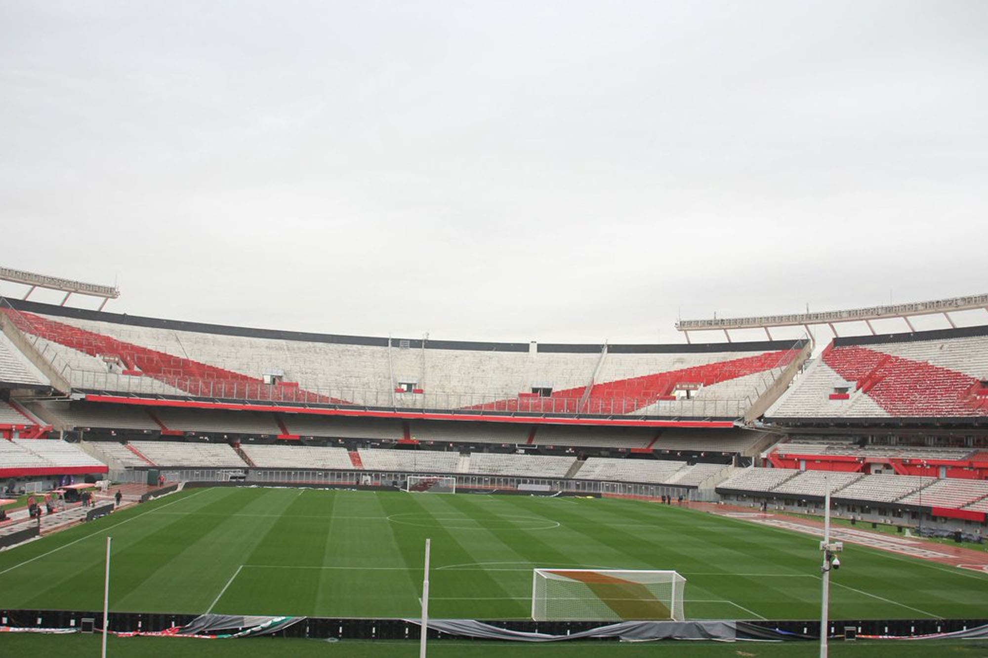 百年豪门化身抗疫先锋,河床拯救阿根廷足球