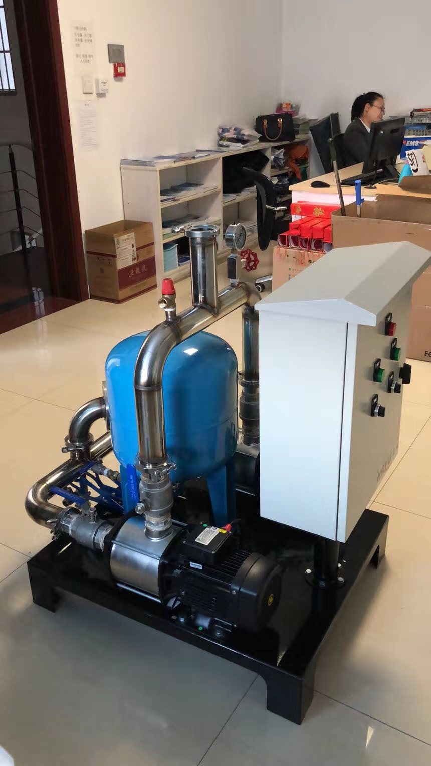 空气源热泵机组新伴侣水力模块系统整体分析