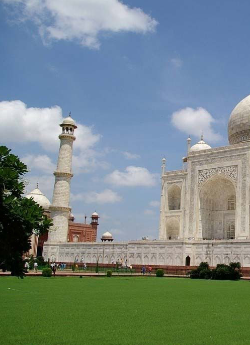 阿格拉,印度北方邦西南部城市,在亚穆纳河西岸