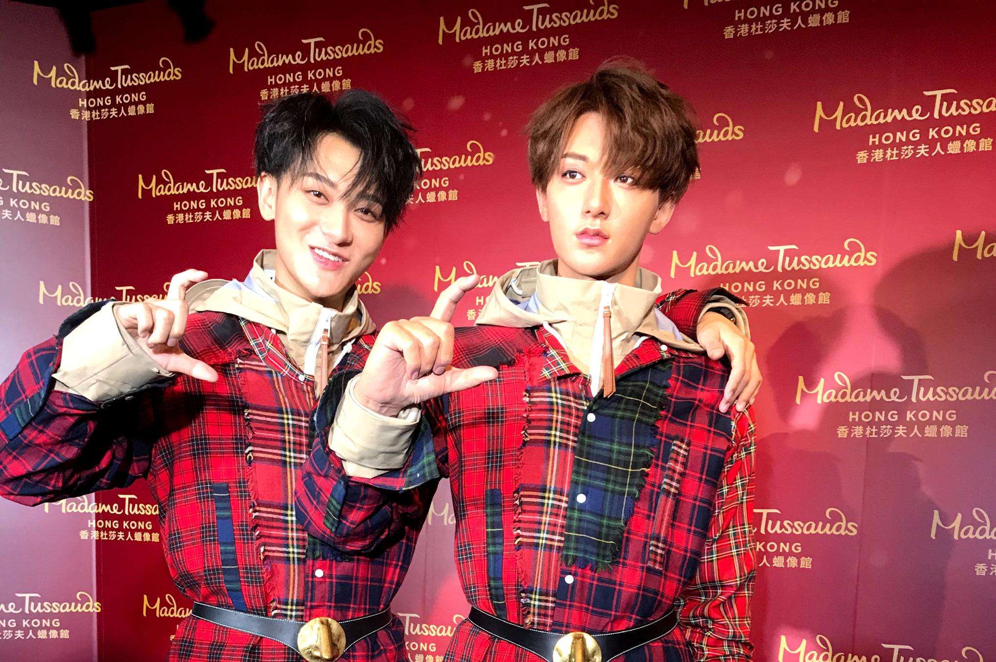 王嘉尔偶遇兄弟"黄子韬",做出的反应很真实,网友直呼太调皮了