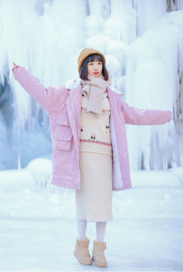 人像写真-情人节,快来感受一下小鹿的甜蜜暴击吧