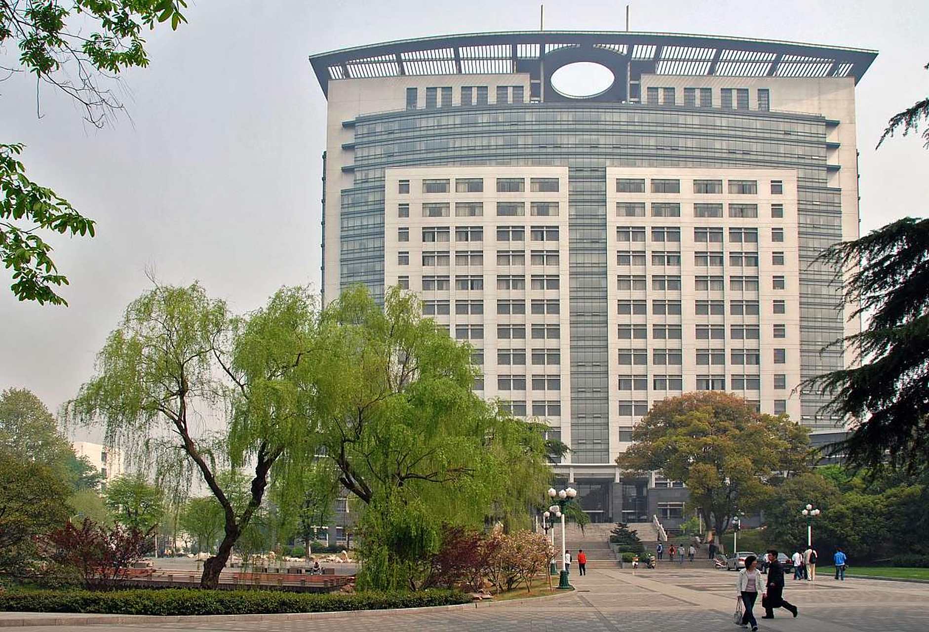 江苏大学# 图书馆建筑面积5.