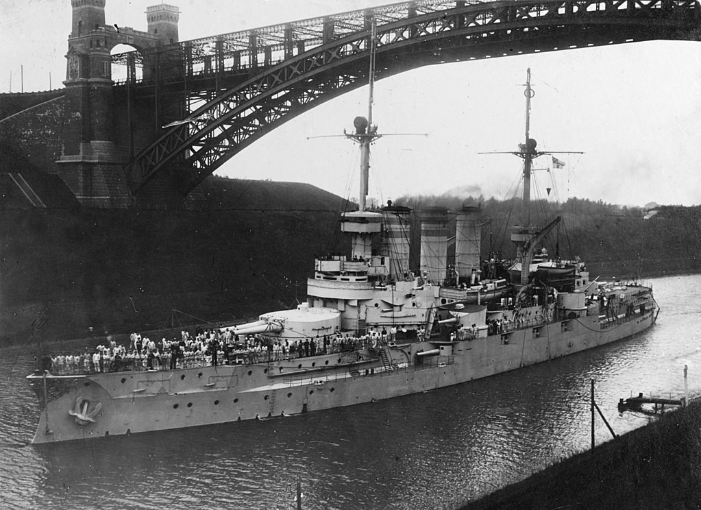 老照片:布伦瑞克级战列舰——德意志帝国海军前无畏舰