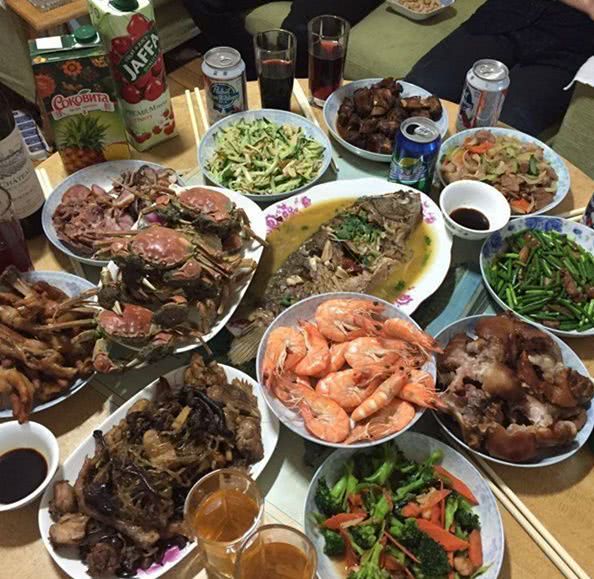 上海人请客,东北人请客,西安人请客,你会去谁家吃?