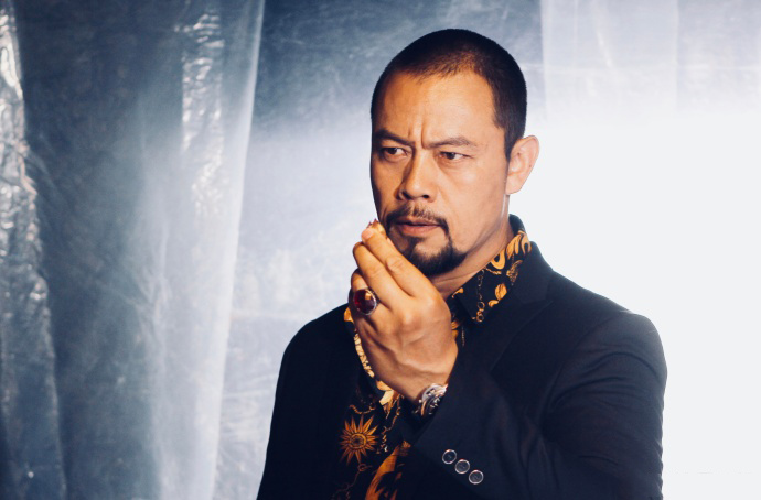 释小龙,释大牛师兄弟,小龙女友颜值给8分,大牛老婆我给10分!