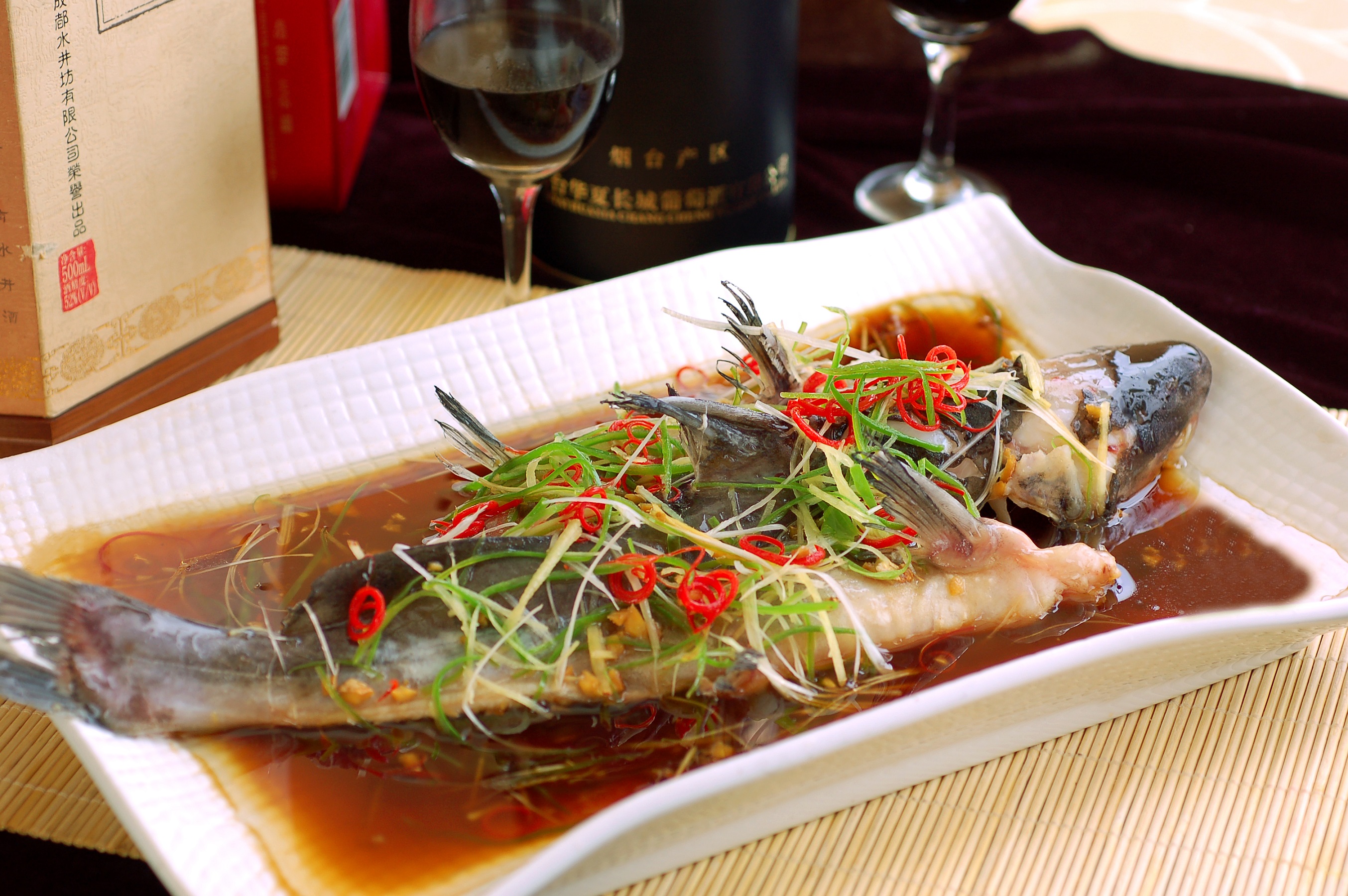 美食推荐:六道海鲜大宴,图五吃过的人很少,第四道食客最爱