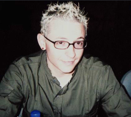 林肯公园曾经的主唱查斯特·贝宁顿,你还有印象么