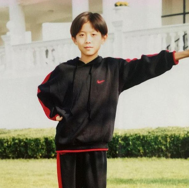 (看明星童年照猜名字,我只认出了邓伦和张一山,全认出的算你牛)