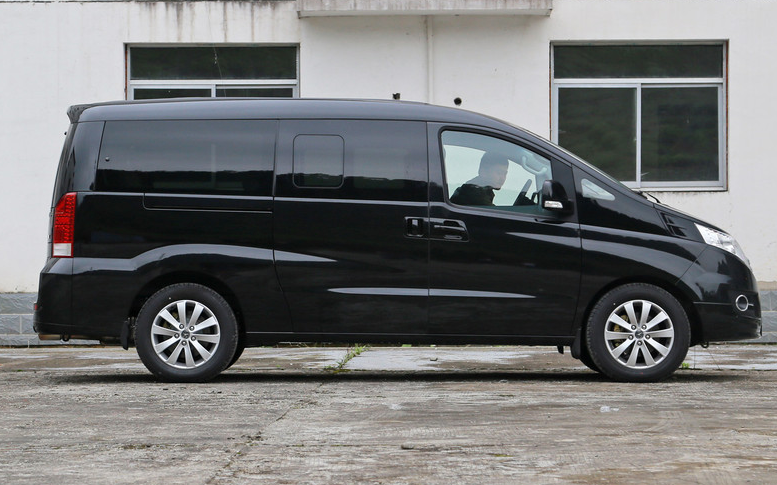 江淮瑞风m5外观低调奢华,口碑一直很不错,让"颜值控"欲罢不能