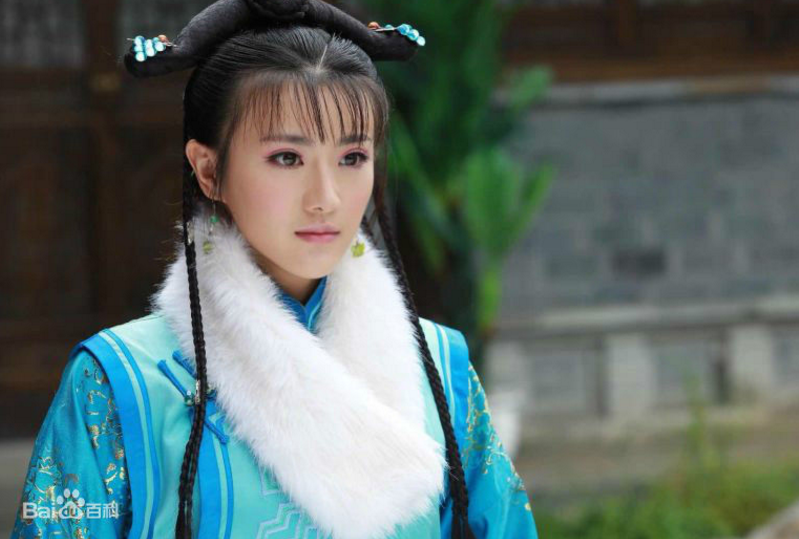 卢卓婕,出生于山东省临沂市,毕业于北京电影学院表演系,中国内地女