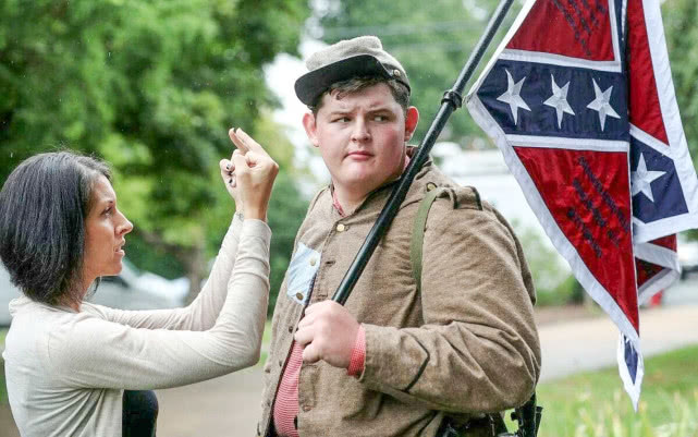 澳大利亚白人遭歧视?澳洲官员想"提升白人地位"遭炮轰