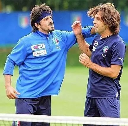 《皮尔洛自传》:吃饭睡觉欺负加图索