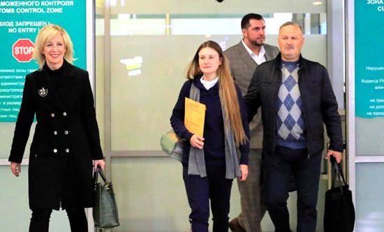 俄罗斯美女特工在美获释 称俄罗斯人绝不放弃