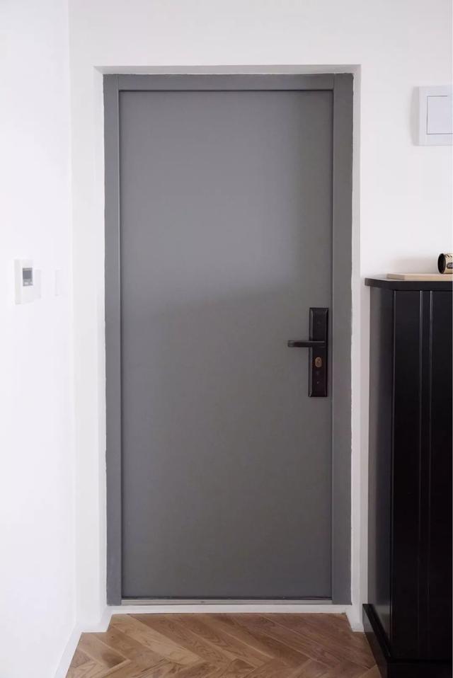 房门款式与颜色,现在流行这样设计!