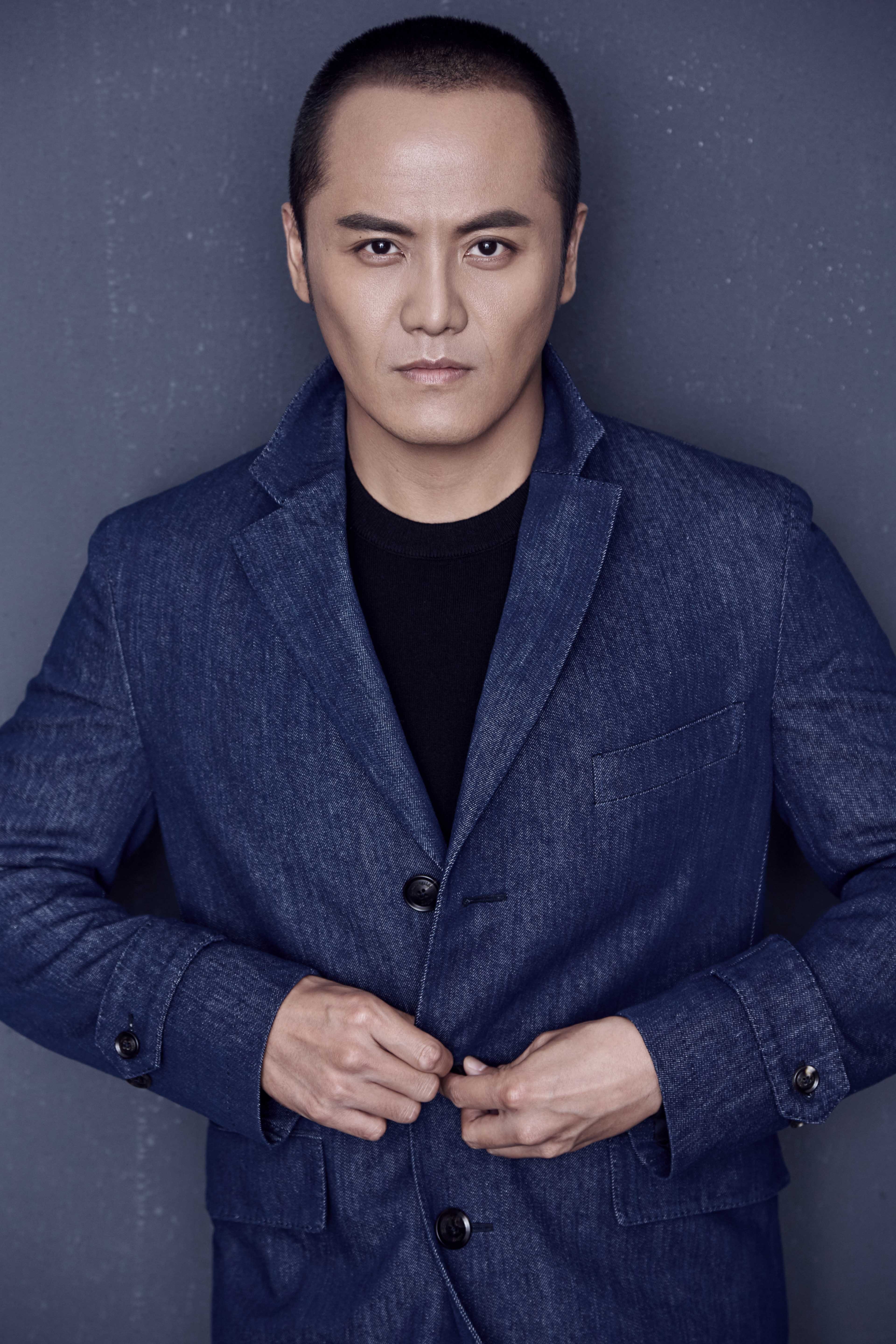 《红旗漫卷西风》中的明星你喜欢谁?