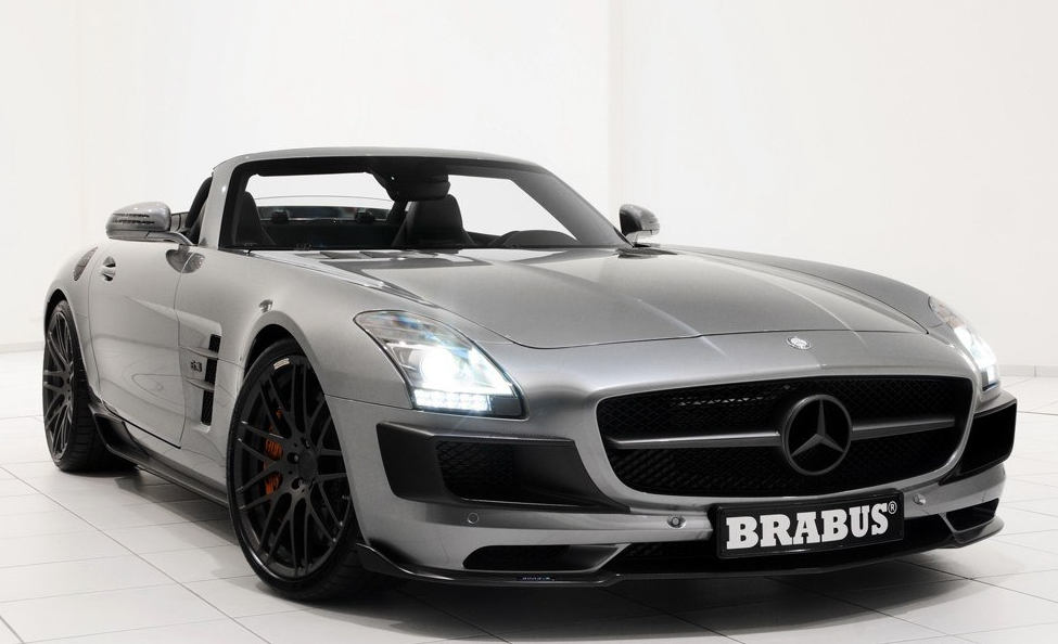 巴博斯 sls级侧面流畅的线条,更像是一个芭蕾舞者,它好像是翩翩起舞的