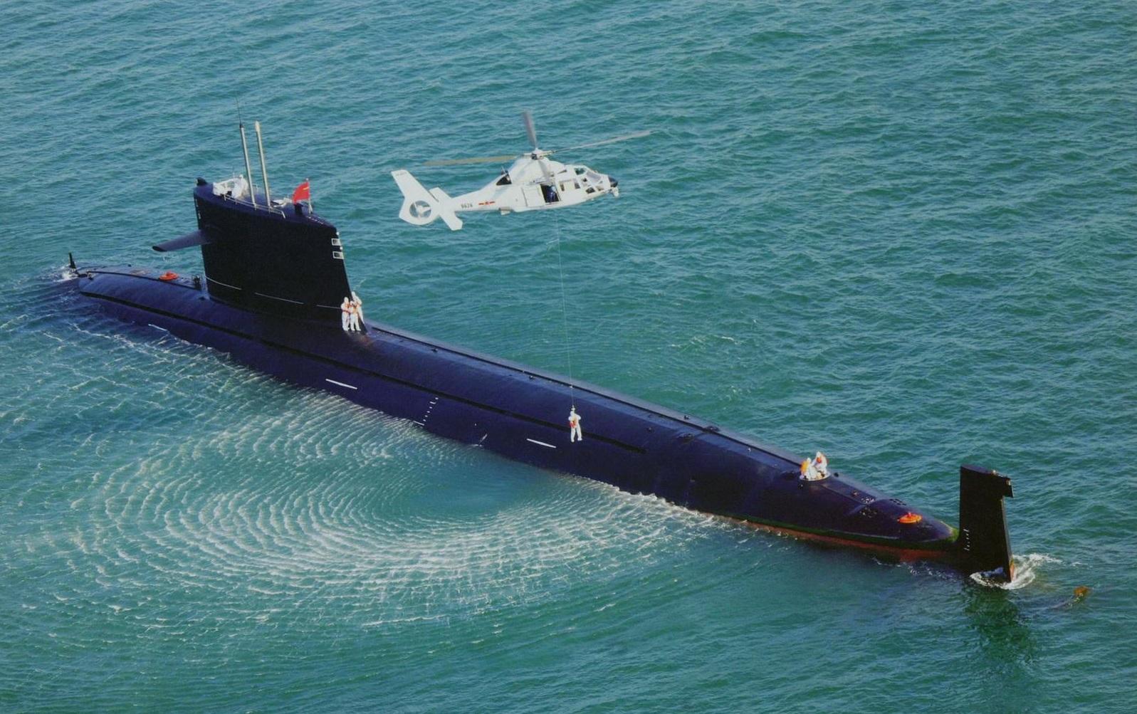 海底信号接收成难题,那潜艇在深海执行任务,如何接收命令?