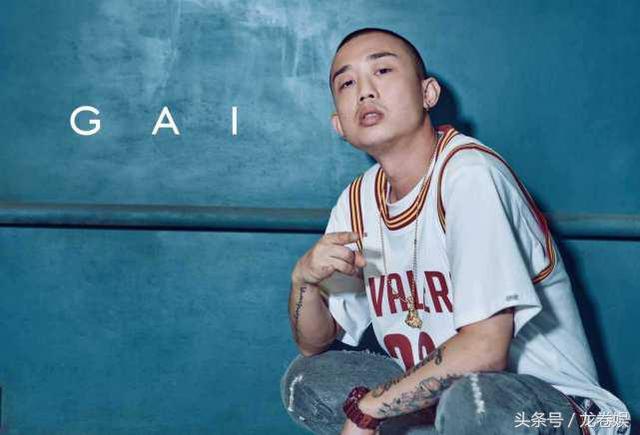 新浪微博公布买榜明星黑名单!李小璐宋小宝gai全被重罚!