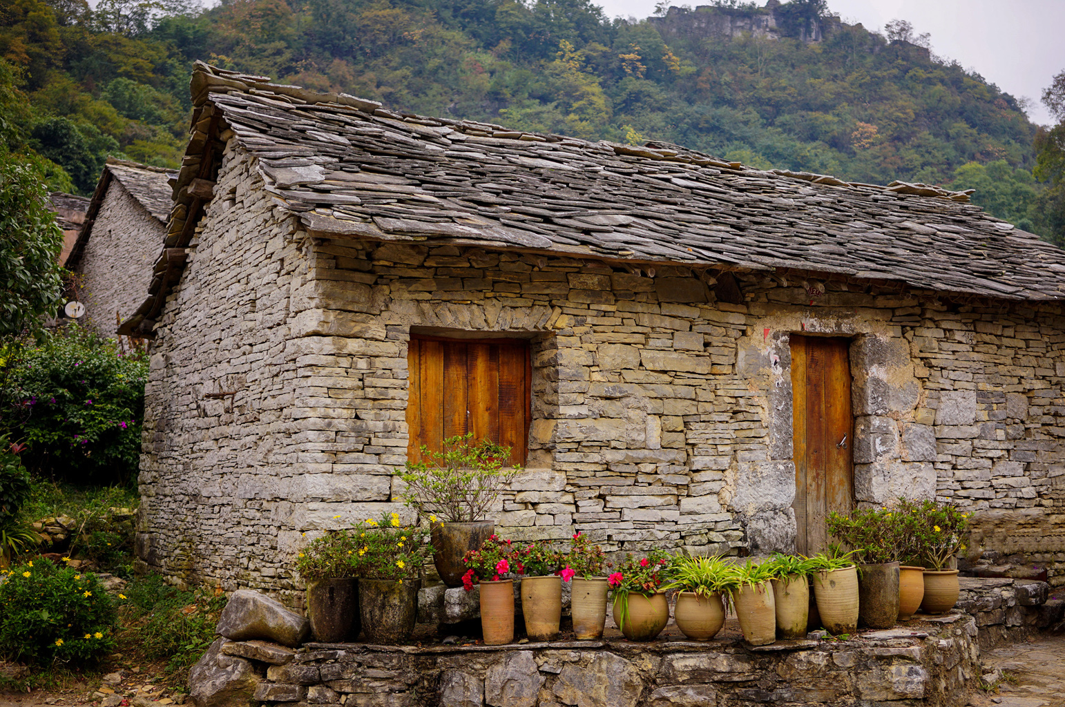 贵州的千年古寨,有贵州八怪之一,隐藏在山林之中