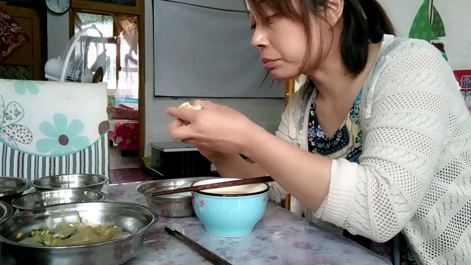 两个人的晚餐,纠结吃啥?干脆都来点……