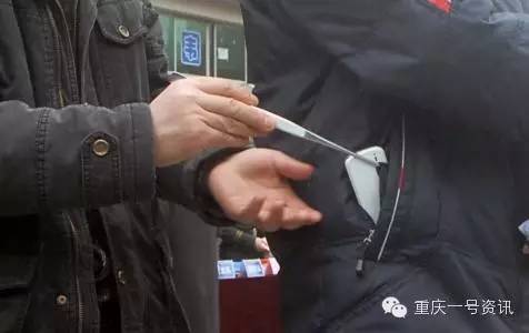 一男子偷了4万块钱,一不小心摔进沟里,致下半身瘫痪