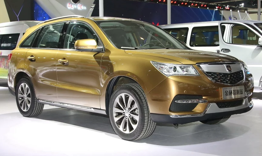 华晨华瑞-金杯s70,适合年轻人开的,不仅时尚,而且还有动力