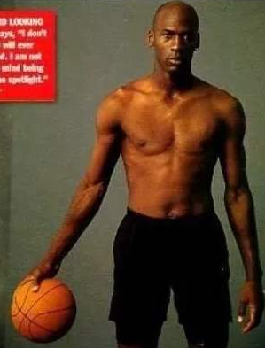 巅峰乔丹身体是什么级别?体脂率5% 滞空近1秒 麒麟臂夸张