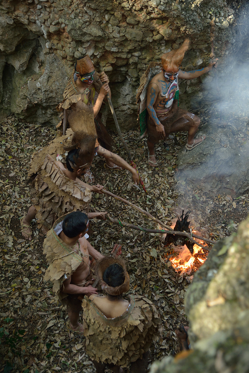 中华上下五千年:构木为巢,钻木取火,探索人类文明的