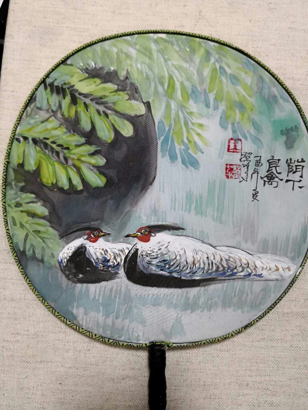 王照華花草孔雀團扇作品欣賞