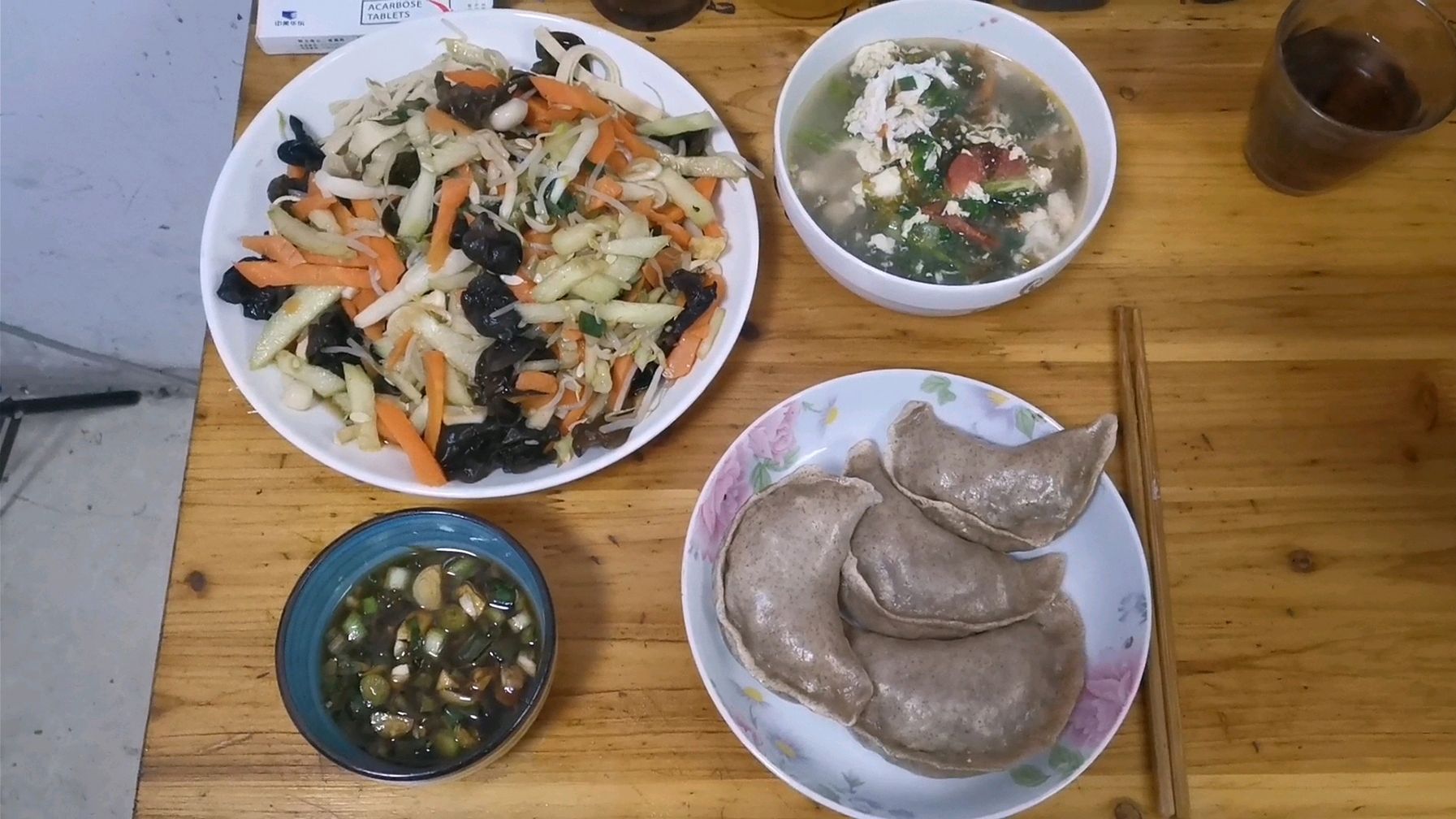 糖尿病主食推荐,荞麦黑麦韭菜鸡蛋馅蒸饺,美味解馋又控糖!