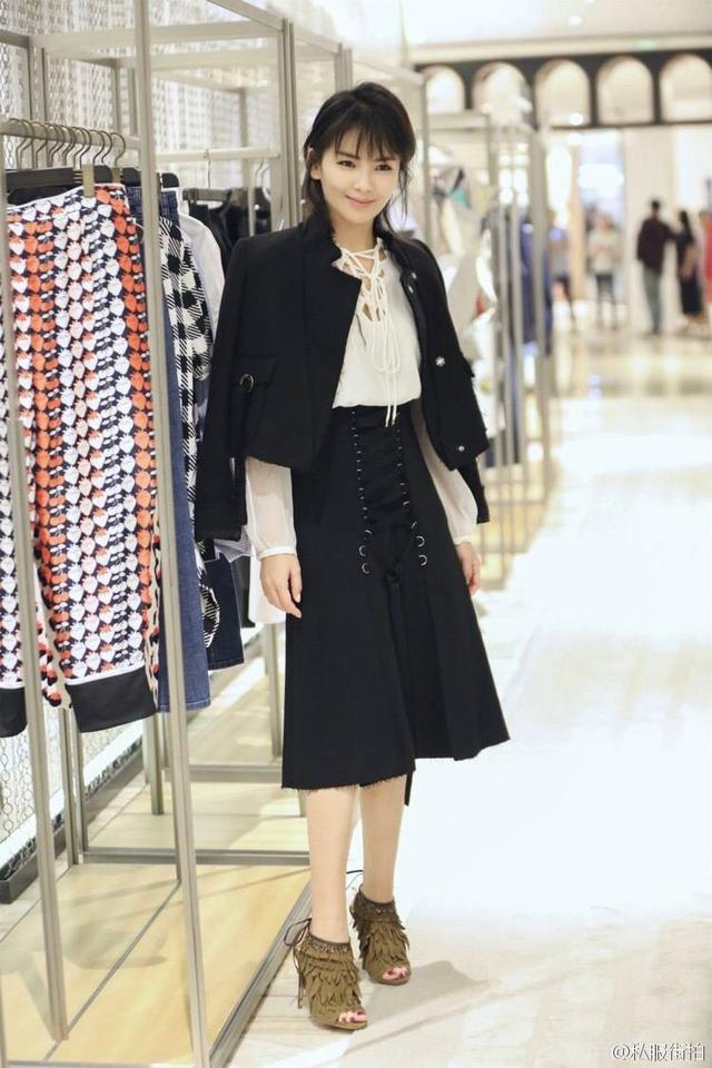 周五22点湖南卫视看《亲爱的客栈3》!靶妹们加油!